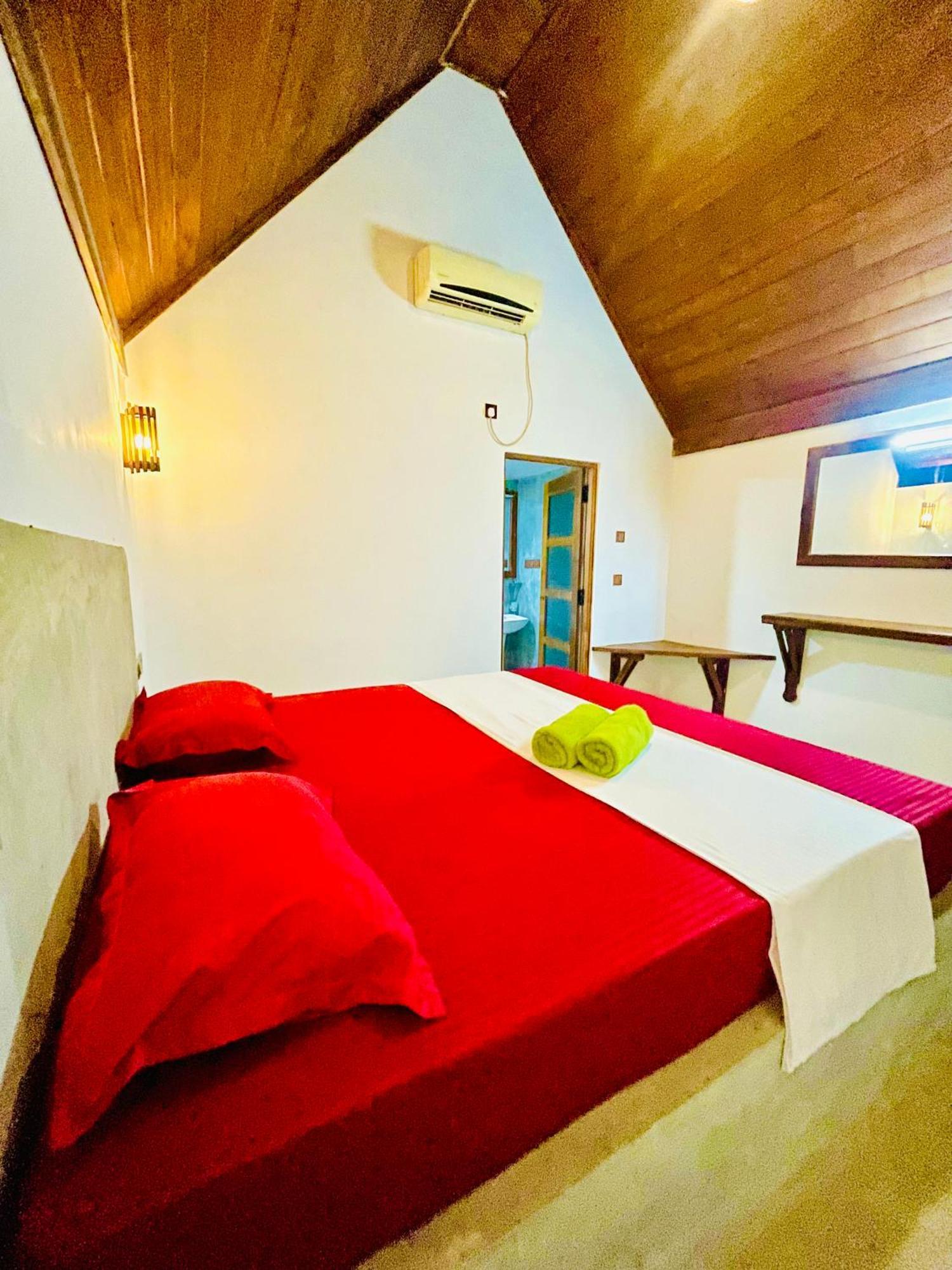 Udawalawa Safari House Hotel Udawalawe Kültér fotó